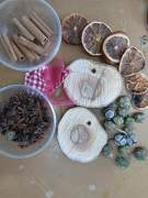 Υλικά από την αυλή μας