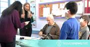 Διαλογή των φωτογραφιών.Κάθε μία από αυτές έκρυβε και μιά ιστορία ...