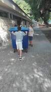 Τα παιδιά μας μεταφέρουν τους κάδους με τα ανακυκλωμένα καπάκια!