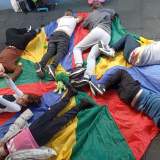 Τονίζεται η ομαδικότητα και η ενέργεια που λαμβάνουμε από τις υγιεινές τροφές